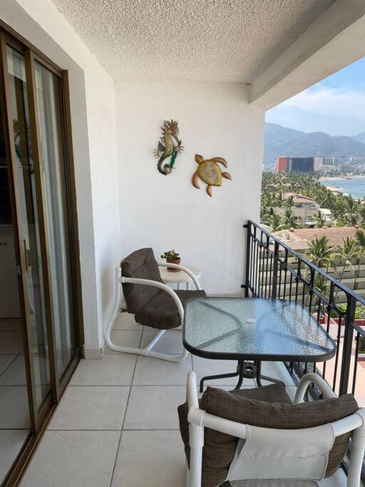 Beachfront View Condo Beside La Isla Mall Puerto Vallarta Eksteriør billede