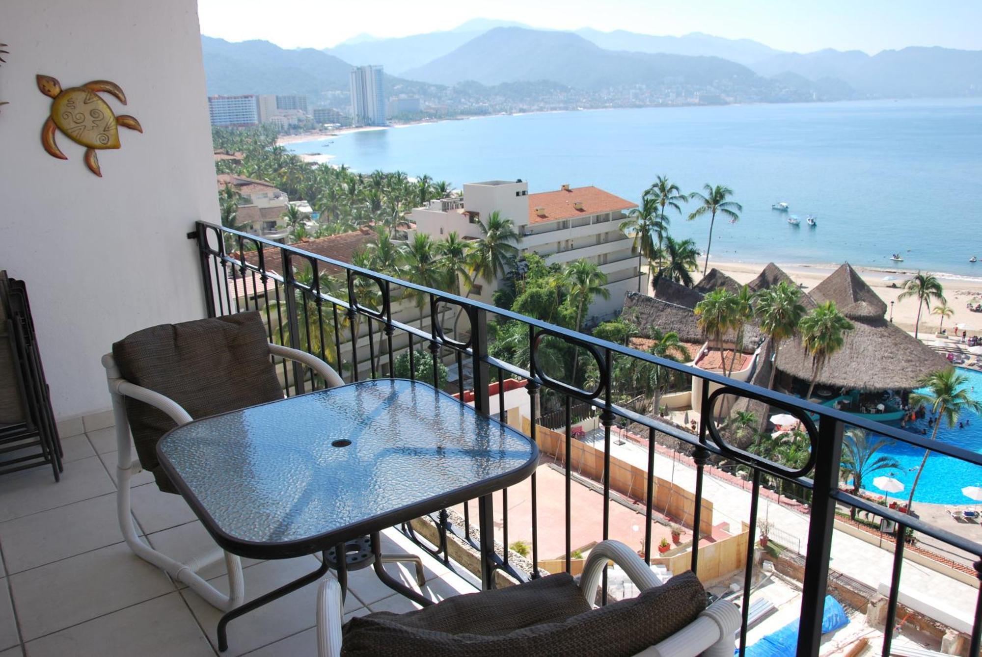 Beachfront View Condo Beside La Isla Mall Puerto Vallarta Eksteriør billede